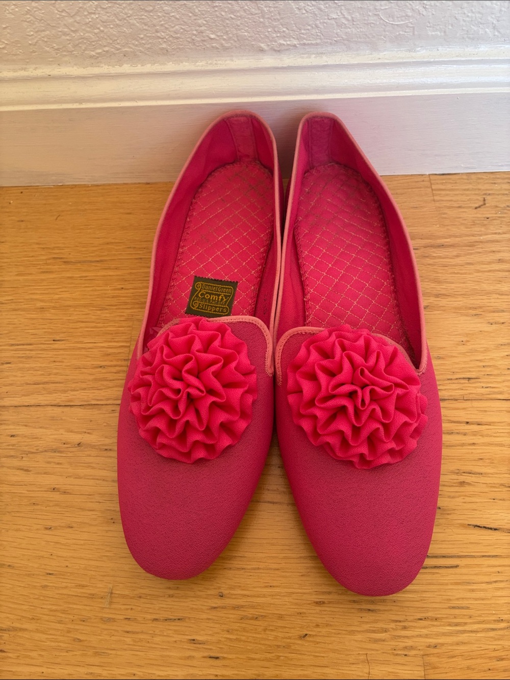 Vintage Daniel Green Pink Pom Slippers